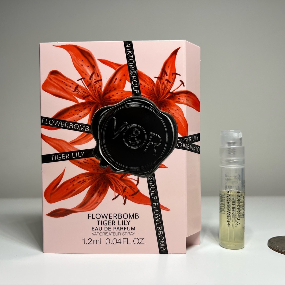 Viktor & Rolf flowerbomb tigerlily edp sample spray
